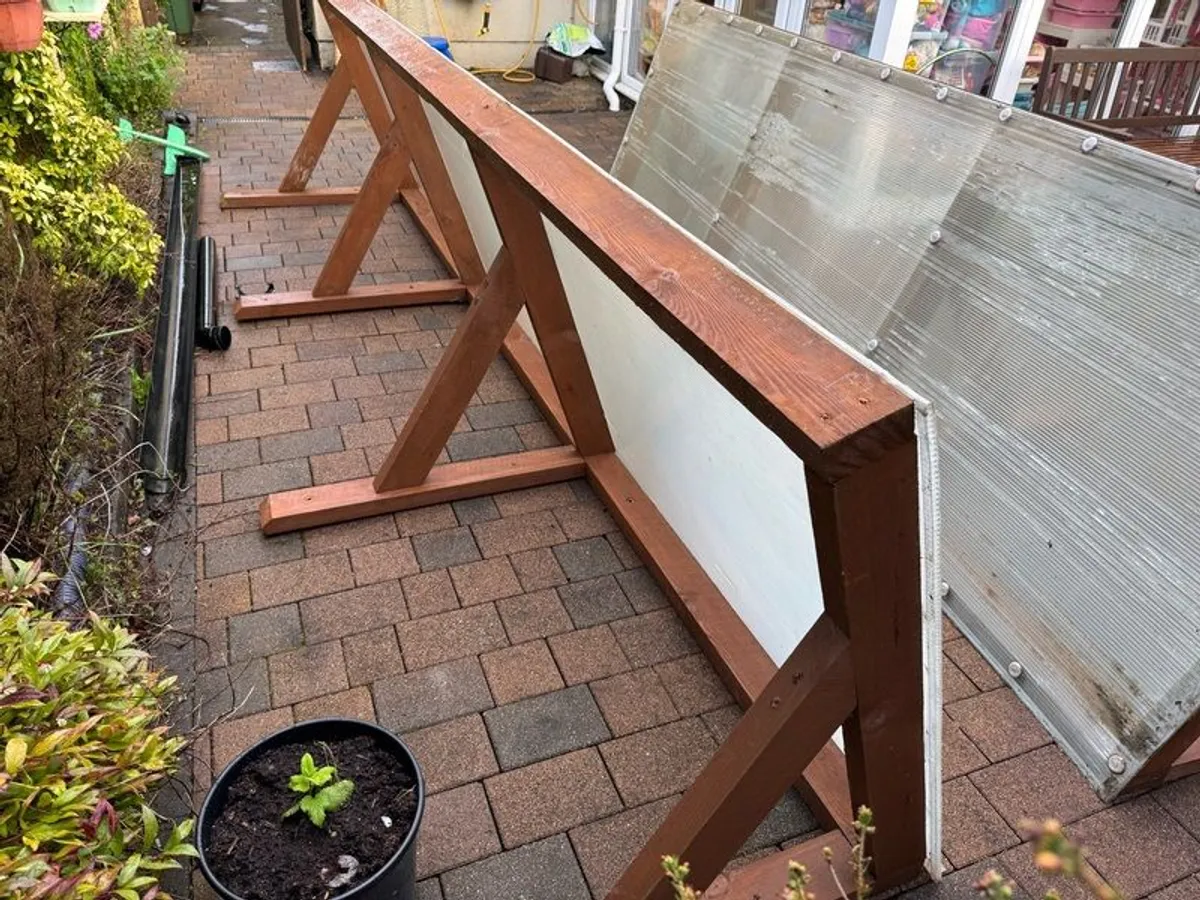 Wooden wall-mounted canopy - Image 4
