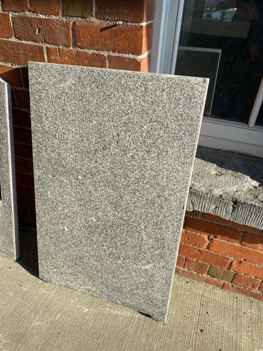 Quartz worktops - Image 2