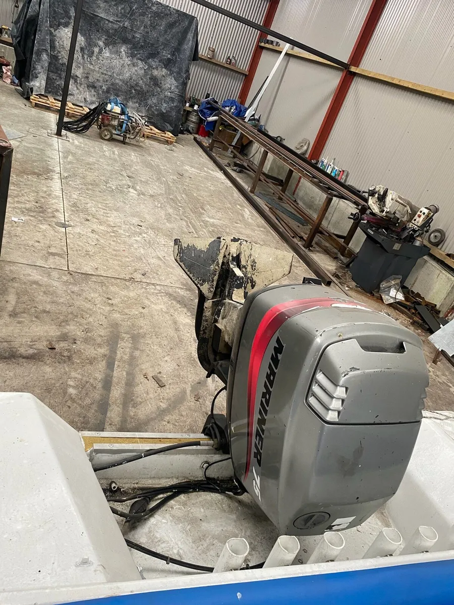 Speed boat - Image 2