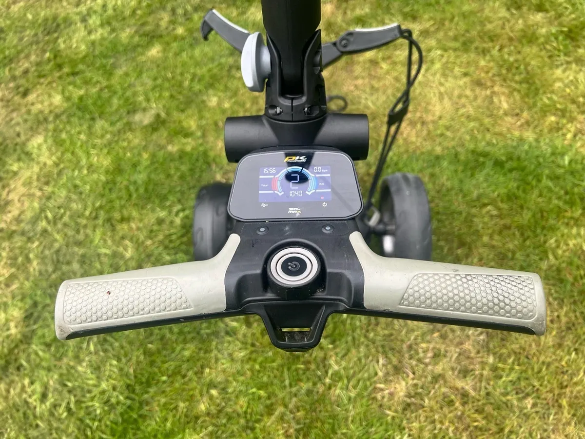 Powakaddy FX5 Golf Trolley - Image 3