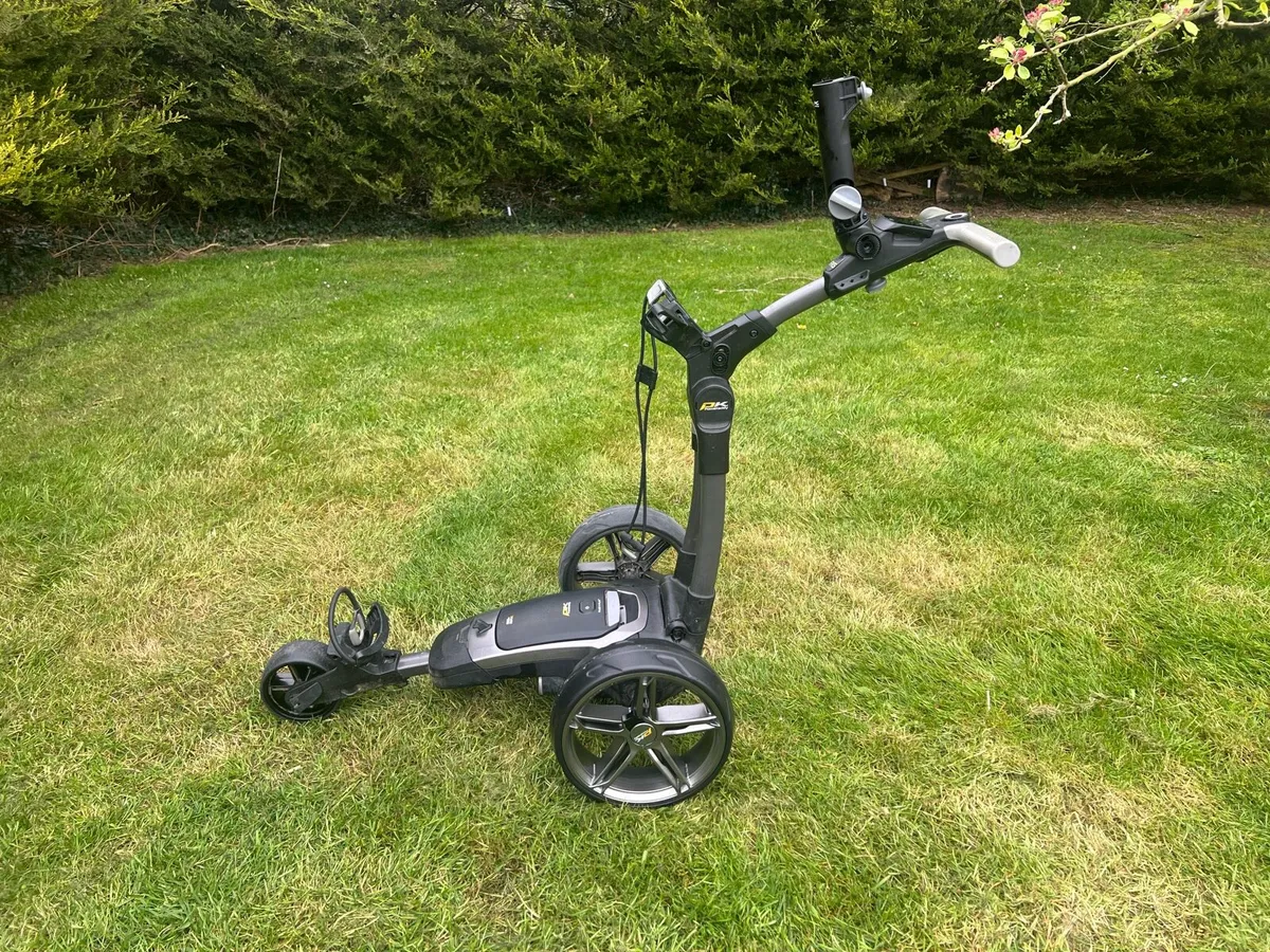 Powakaddy FX5 Golf Trolley - Image 1