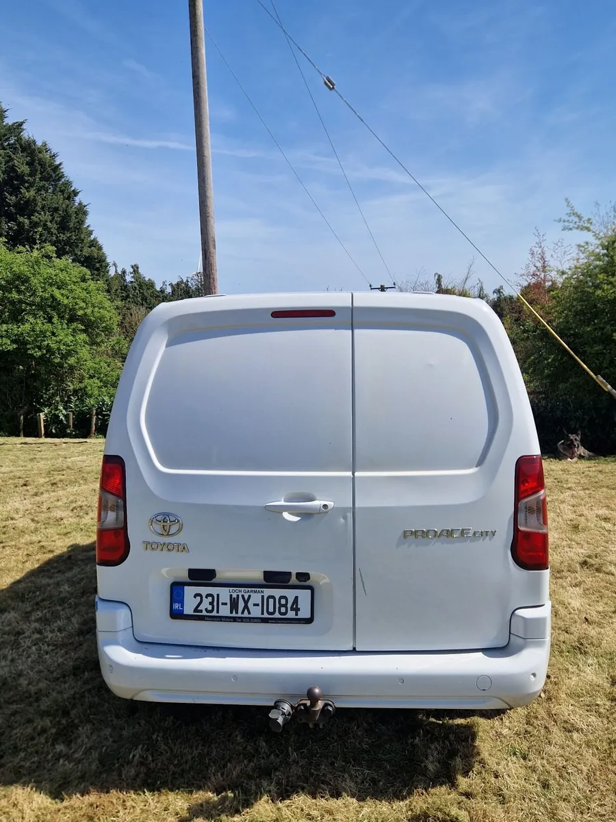 Toyota Proace City 2023 - Image 2