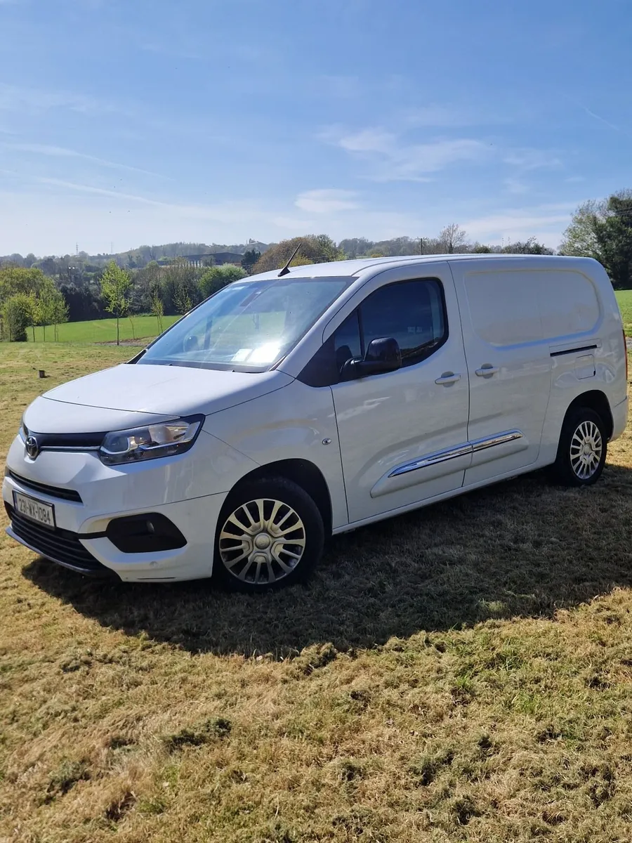 Toyota Proace City 2023 - Image 1