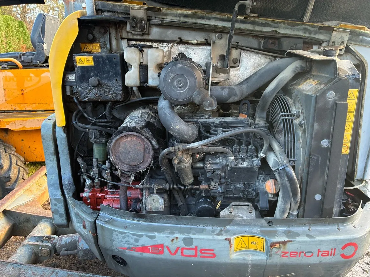 Mini digger - Image 3