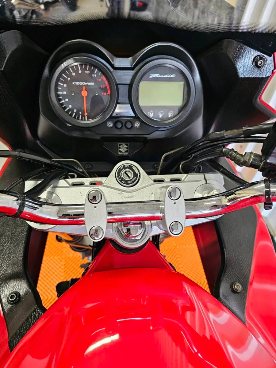 Suzuki Bandit 2005 - Image 3