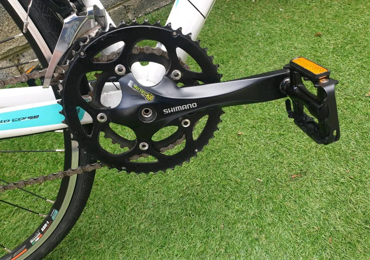 Bianchi Via Nirone 7  Ladies Road Bike - Image 3