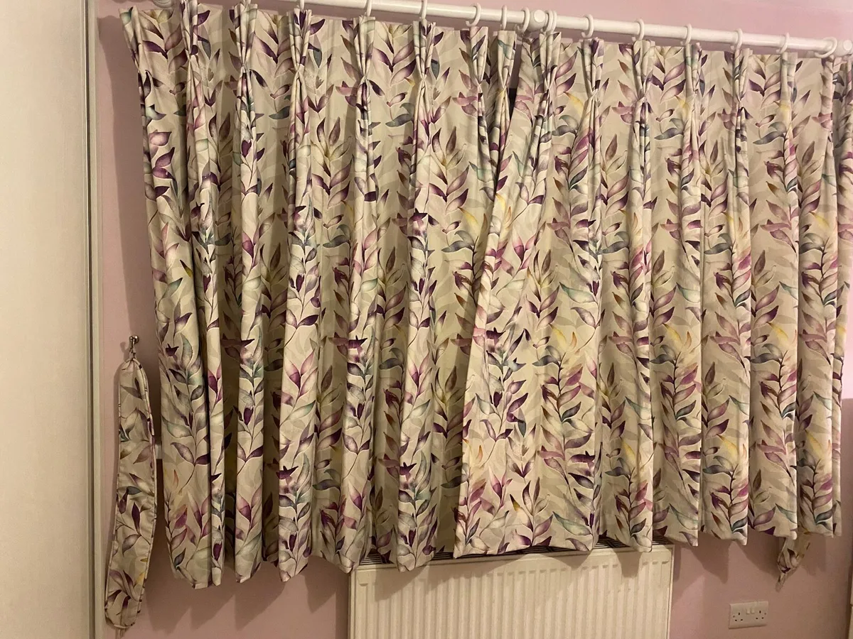 Professionally Made Curtains - Image 4