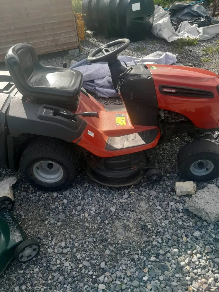 Ride on Lawn Mower - Image 1
