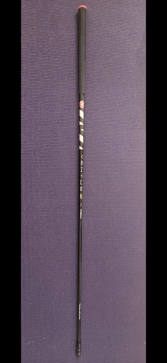 Ventus Velocore Black 6X 42" - Image 1