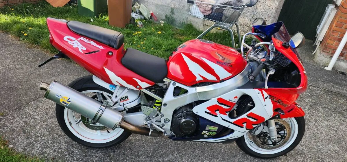 Honda Cbr rr 900 Fireblade 1999 - Image 3
