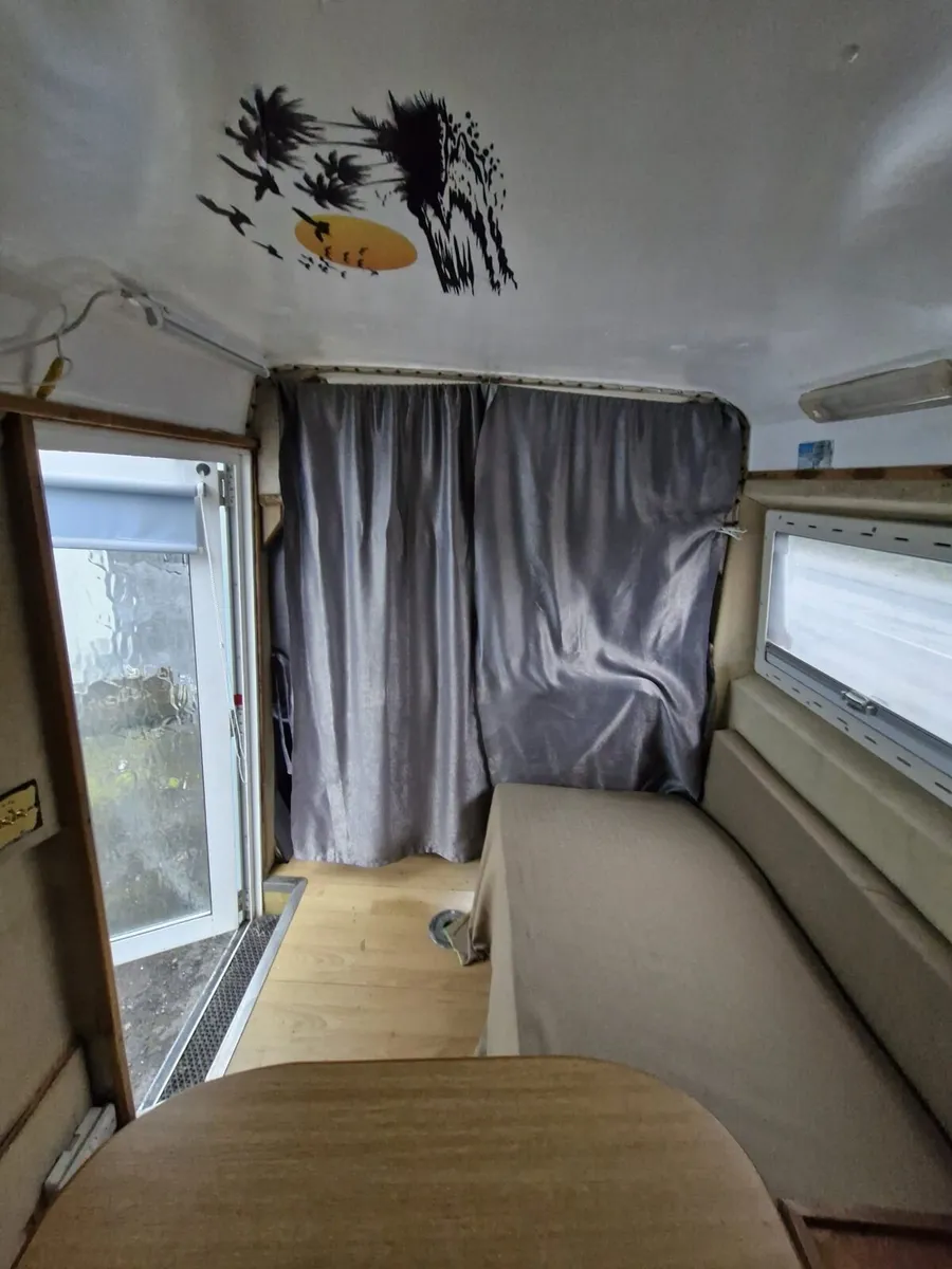 MERCEDES SPRINTER CAMPER - Image 2