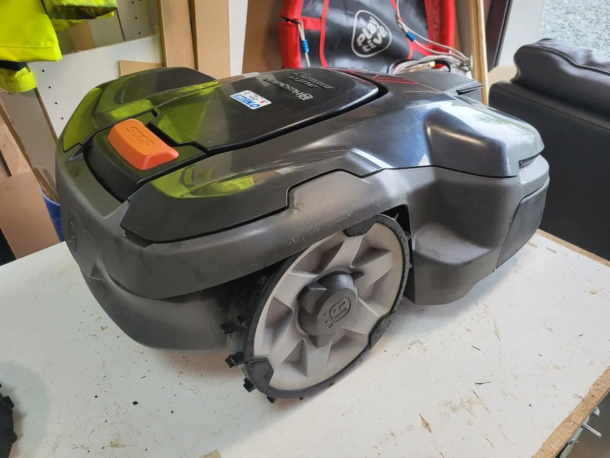Husqvarna Automower 415x - Image 3