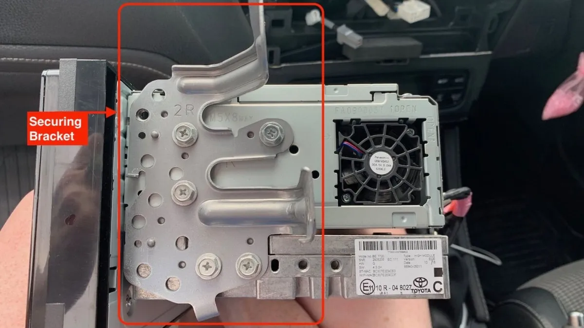 Toyota Auris 2015-2018 Touch 2 w/ Go Plus Sat Nav - Image 3