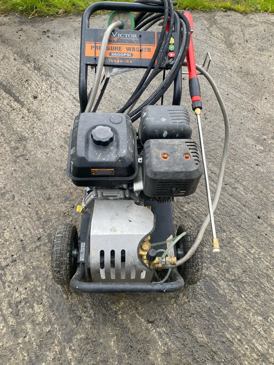 Pressure washer - Image 2