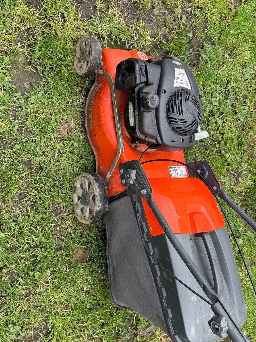 Husqvarna lawnmower - Image 3