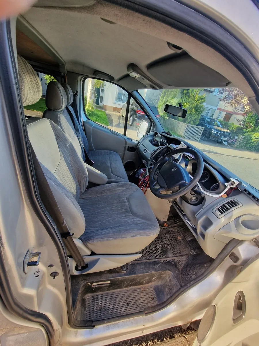 Renault Trafic 2011 – For Sale (Spare or Repair) - Image 2