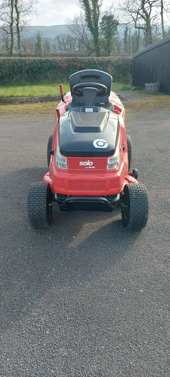 AL-KO T16- 105.6 HD Premium Ride On Lawnmower - Image 4