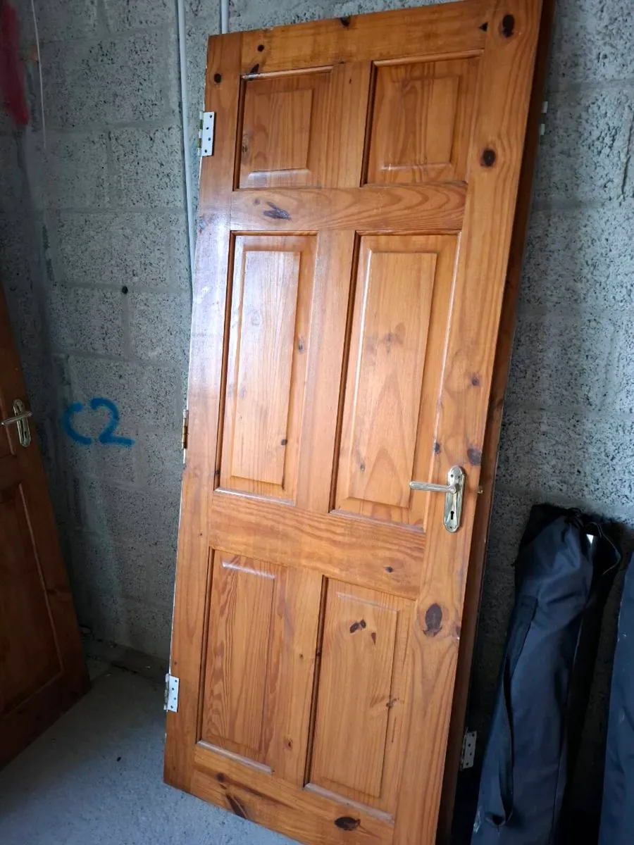 4 Pine 6 panel internal doors - Image 2