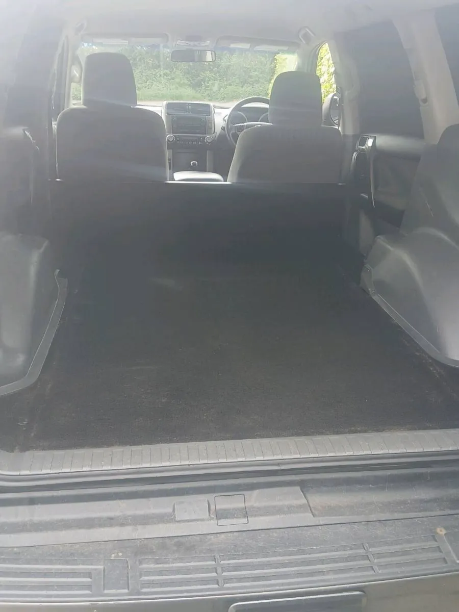 Toyota Landcruiser - Image 3