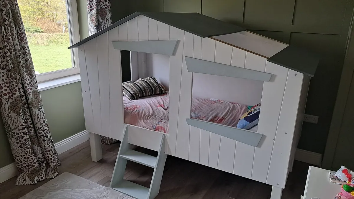 Kids House Bed - Image 1