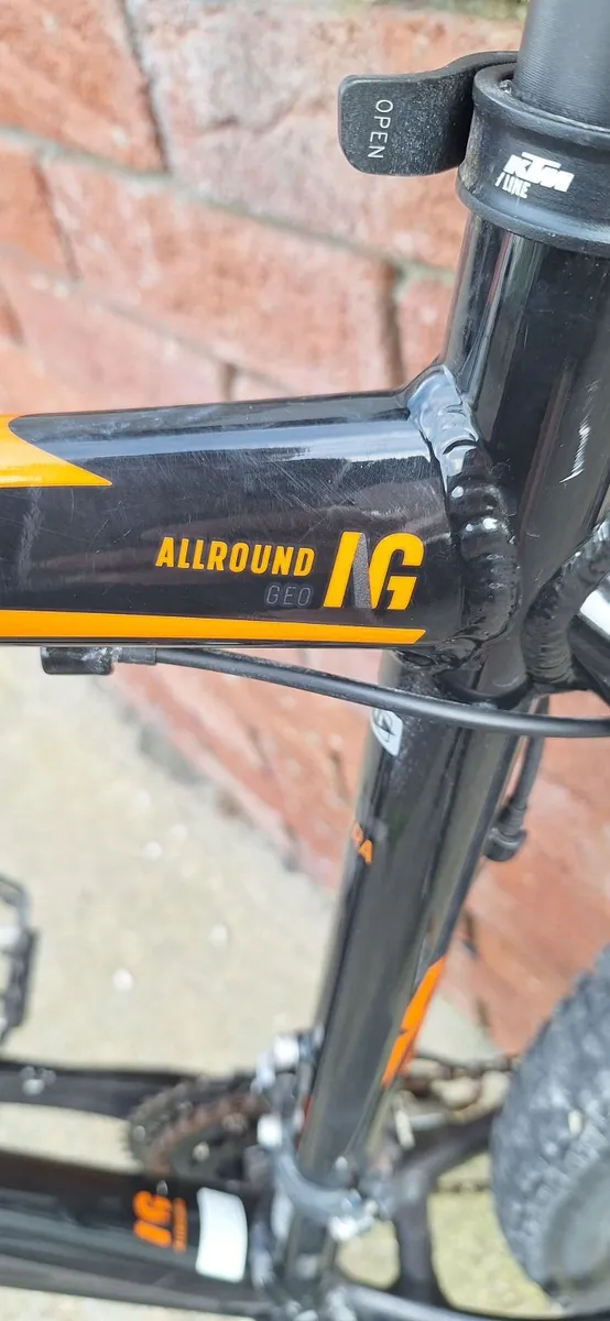 KTM Ultra Sport Mountain Bike – RockShox - Image 4