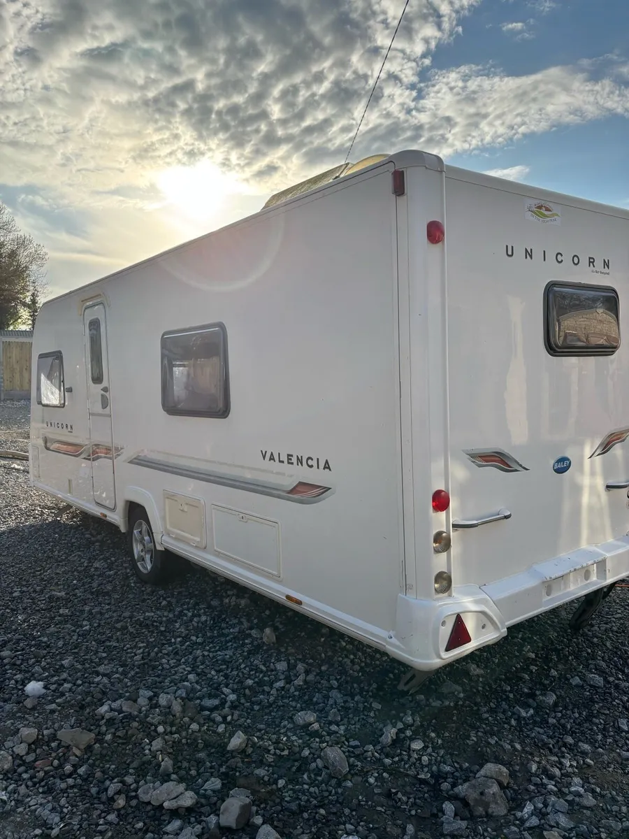 Bailey unicorn fixed bed - Image 3