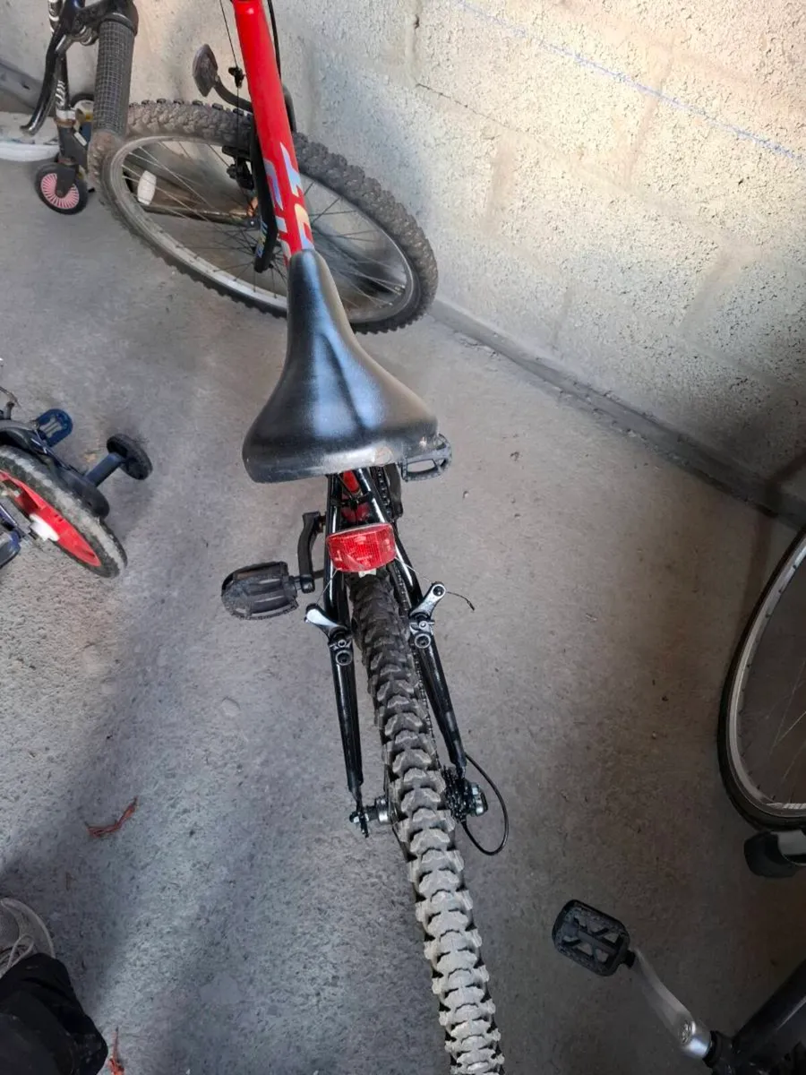 Ladies Giant Mountain Bike - Image 2