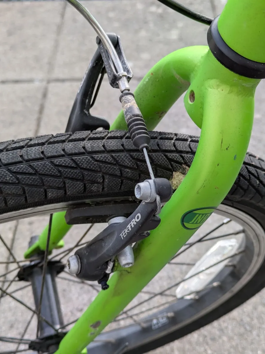 Carrera bicycle 20" wheel with quick release - Image 2