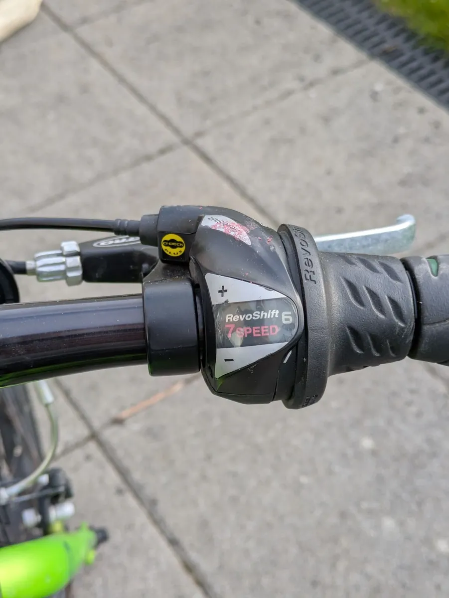 Carrera bicycle 20" wheel with quick release - Image 3