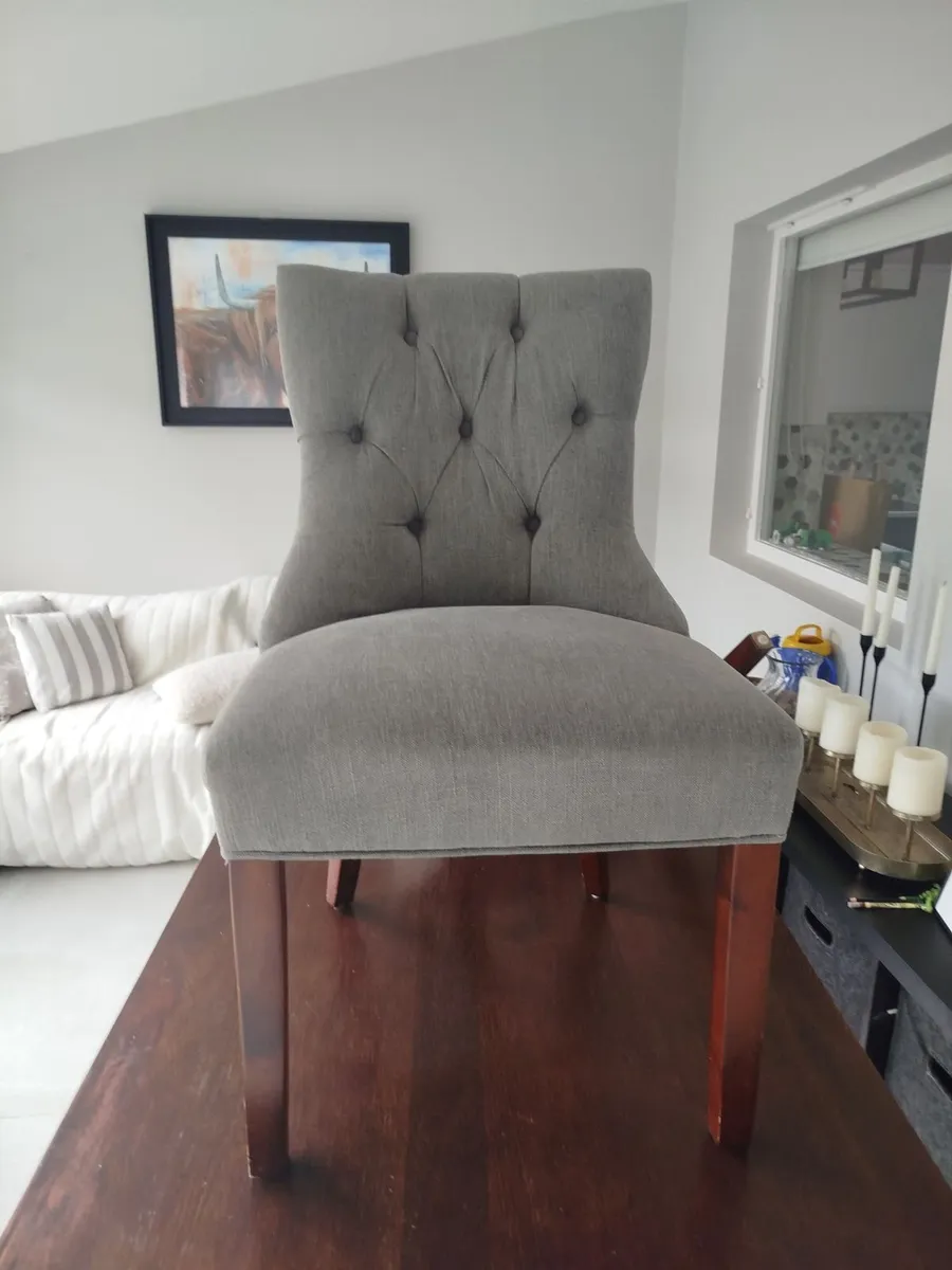 Dining chairs - Image 1