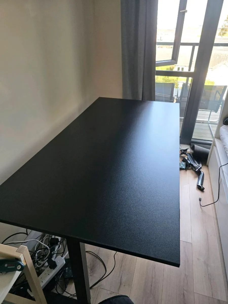 Standing desk - Image 3