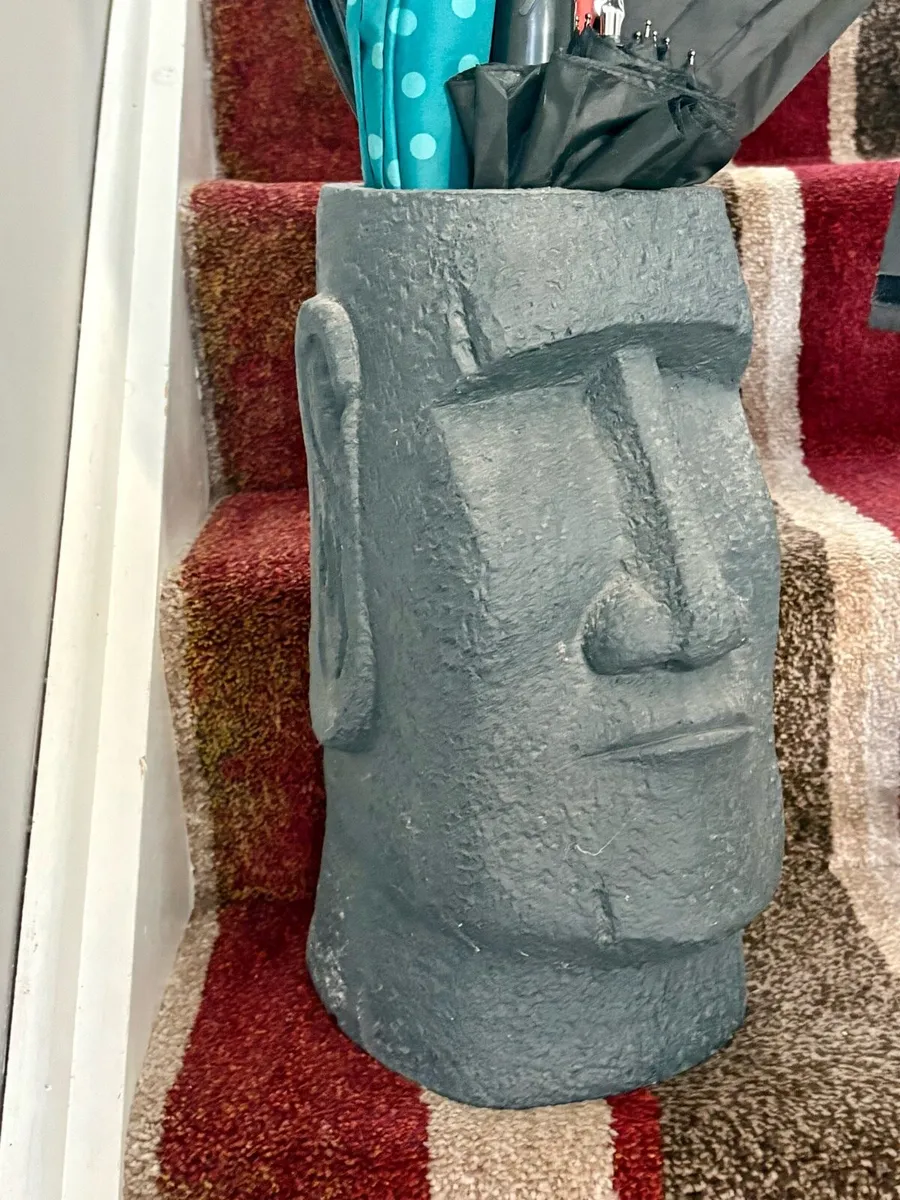 Umbrella holder - Image 2