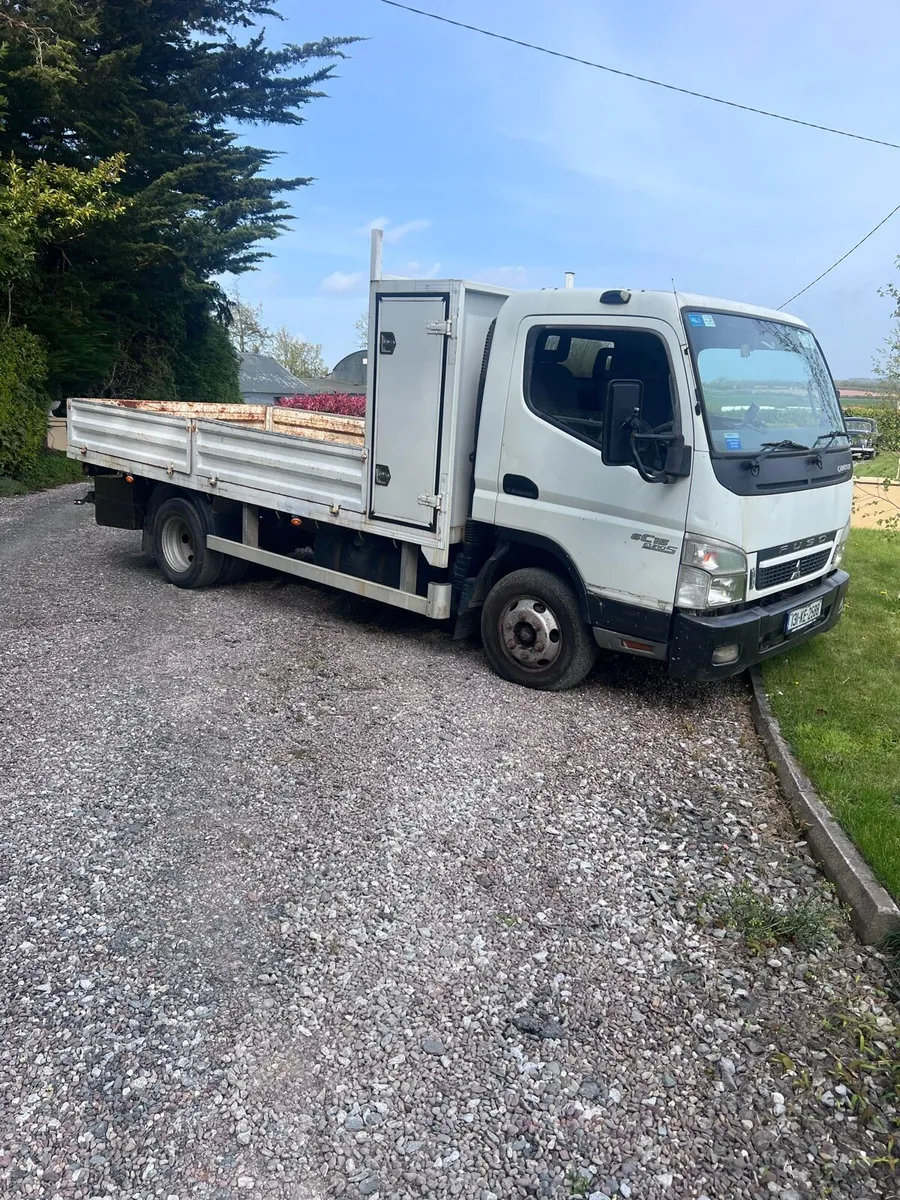 Canter €€€ - Image 2