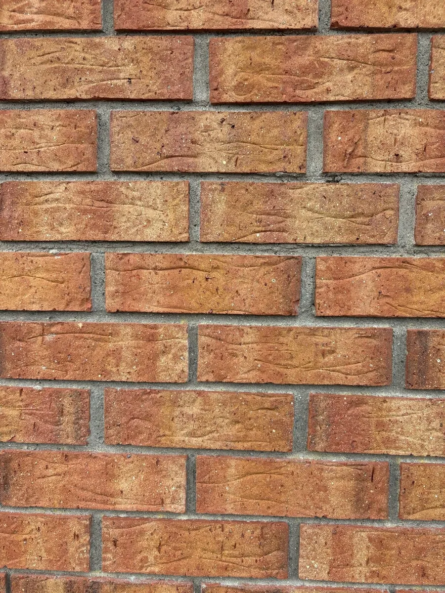 Rustic red bricks - Image 1