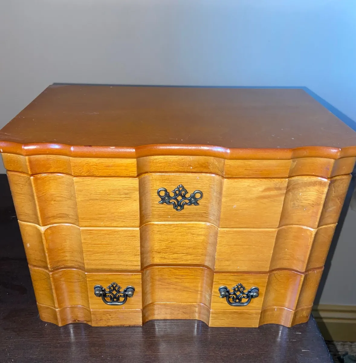 Jewellery box - Image 1