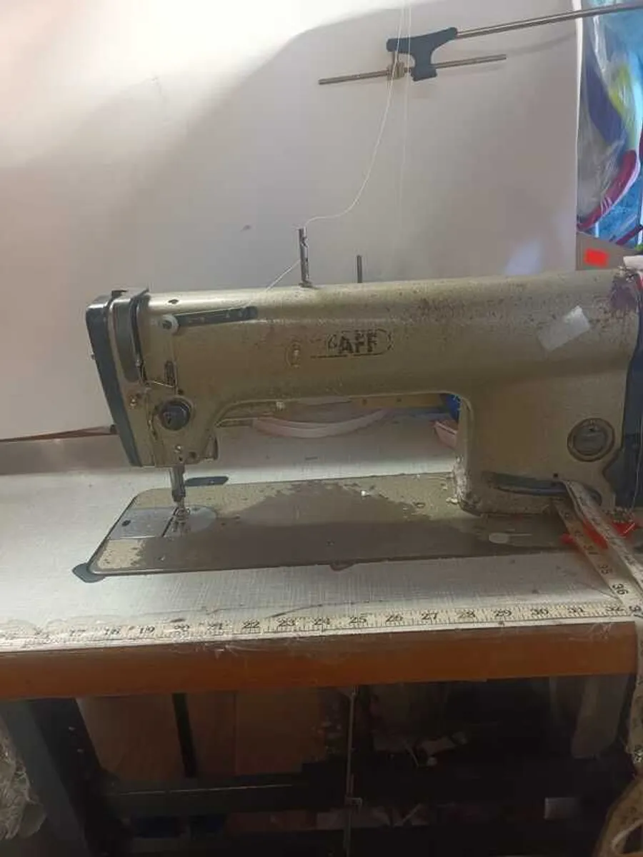 Sewing machines , fabrics & accessories - Image 2