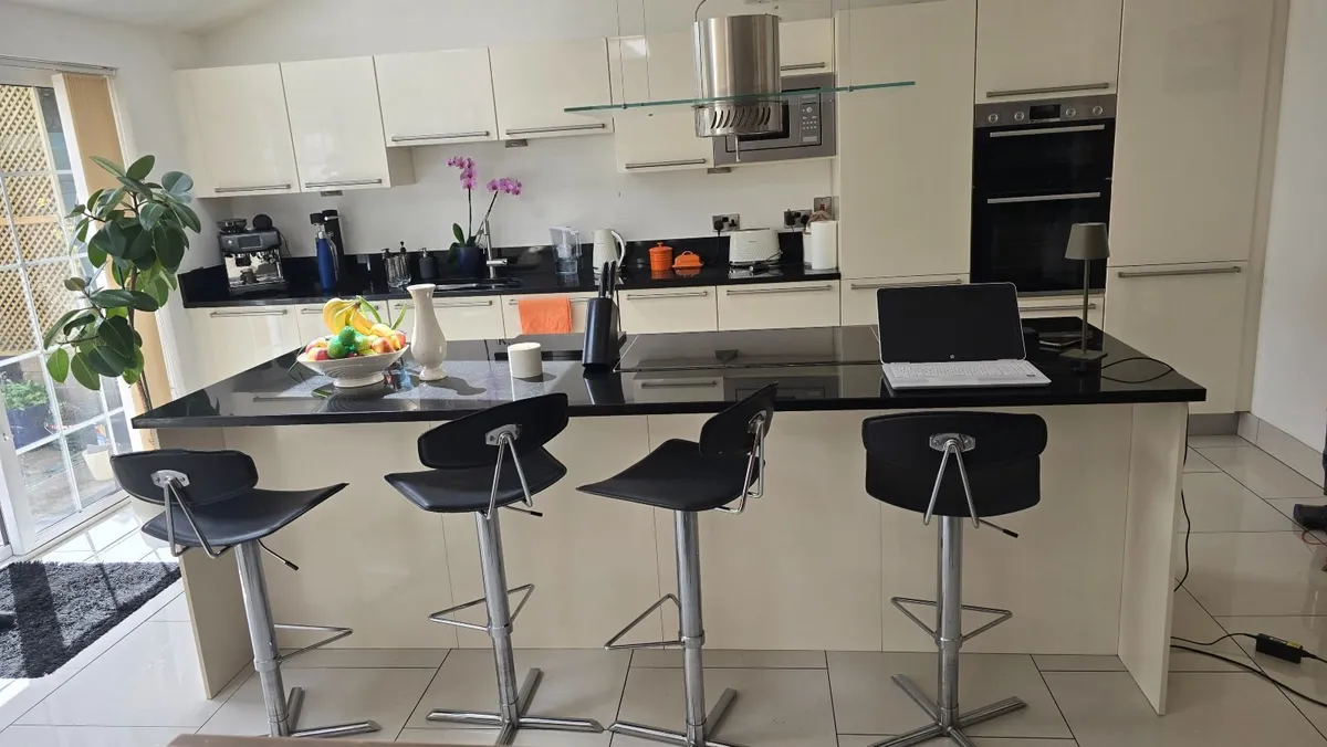 Kitchen stools 4 - Image 2