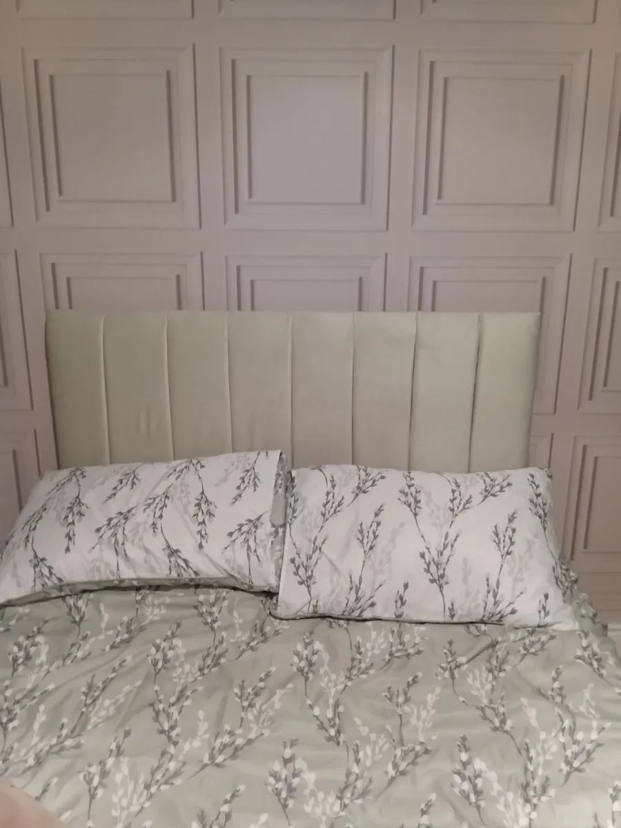 Double cream velvet headboard - Image 1