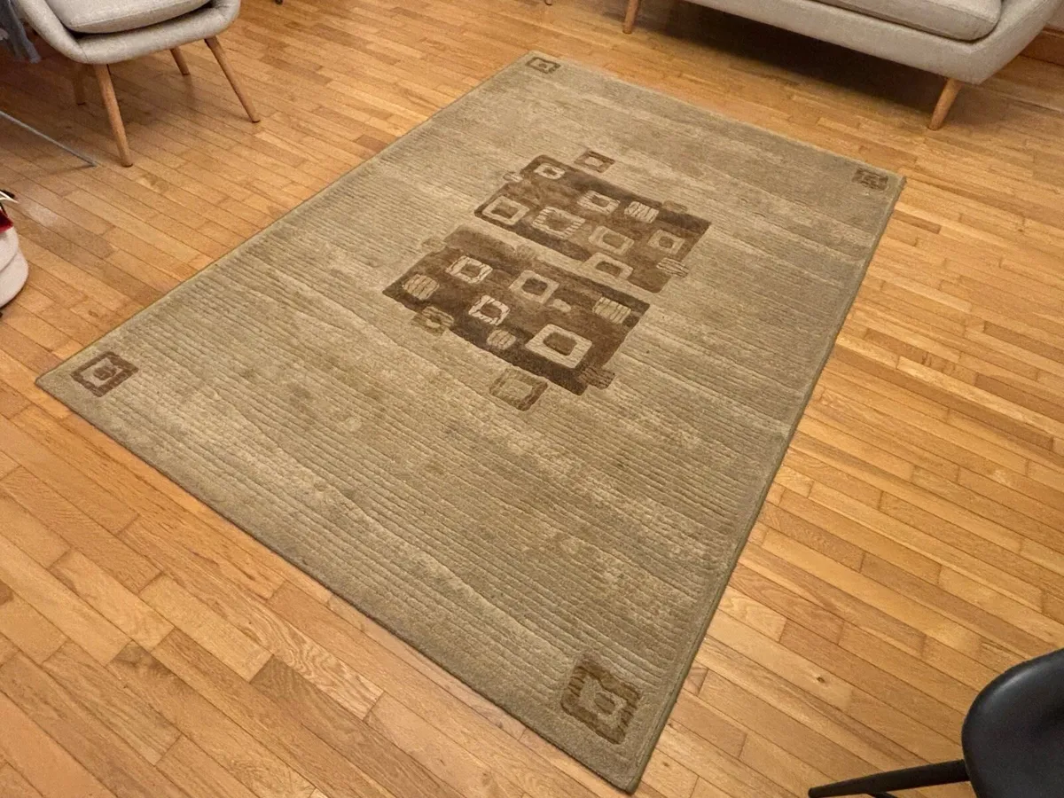 Floor rug - Image 1
