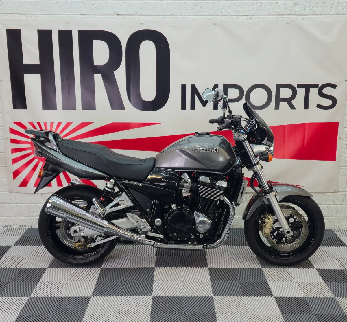 2002 Suzuki GSX1400 - Image 1