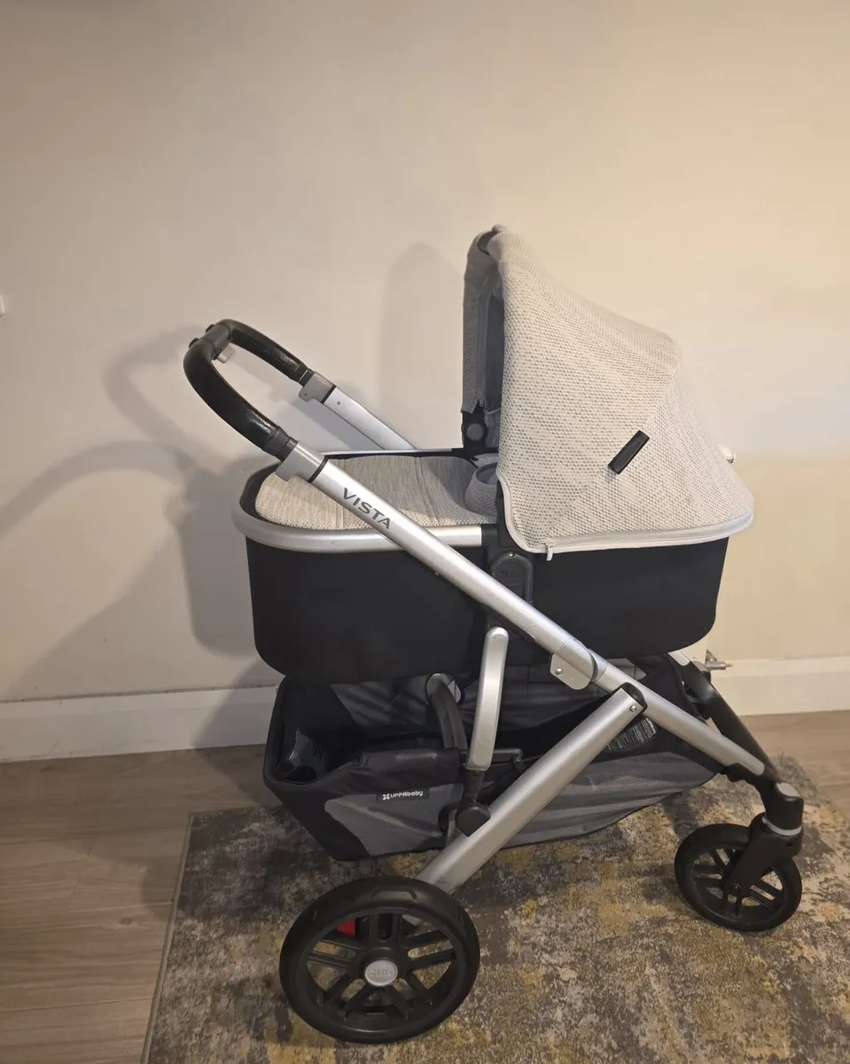 Perfect condition Uppababy vista v2 - Image 2