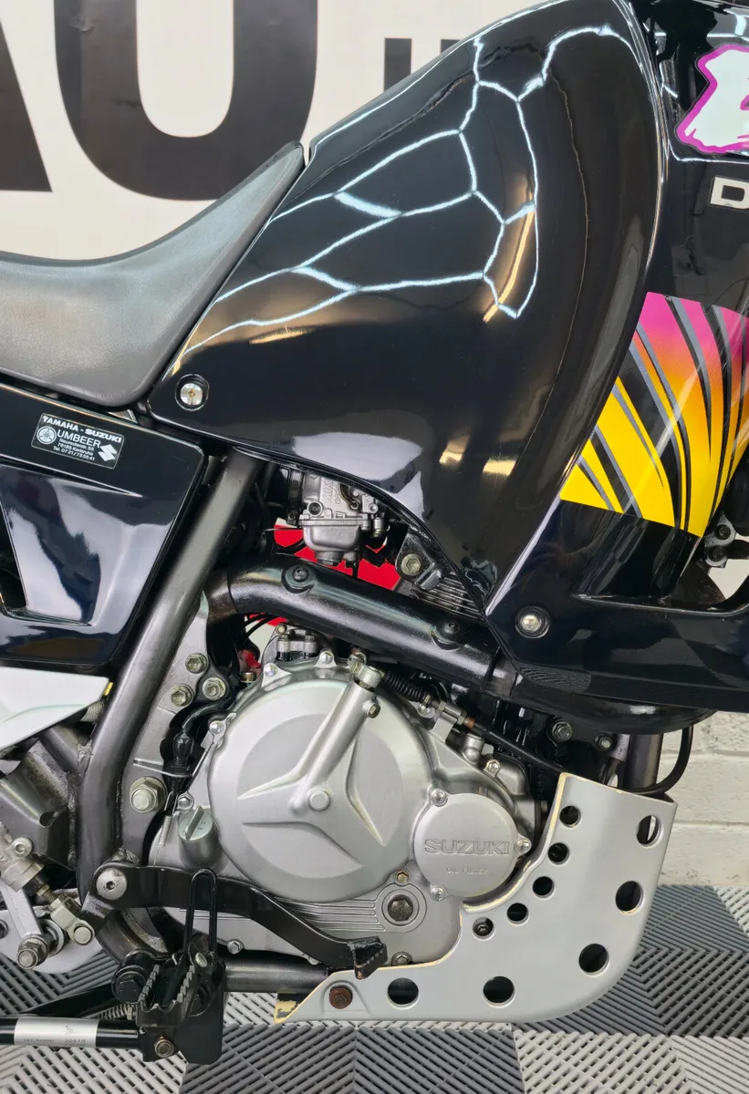 1995 Suzuki DR800S - Image 3