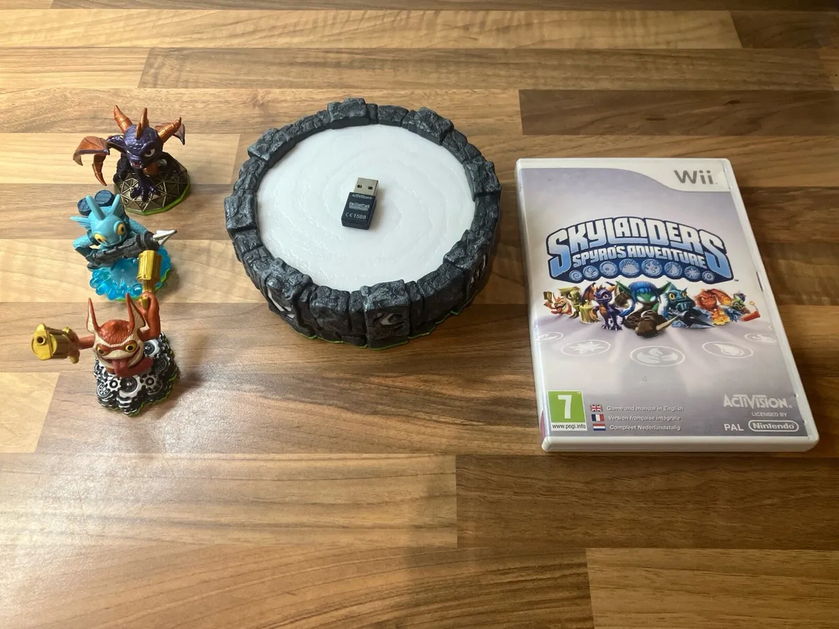 Skylanders Spyro's Adventure Wii Starter Pack
