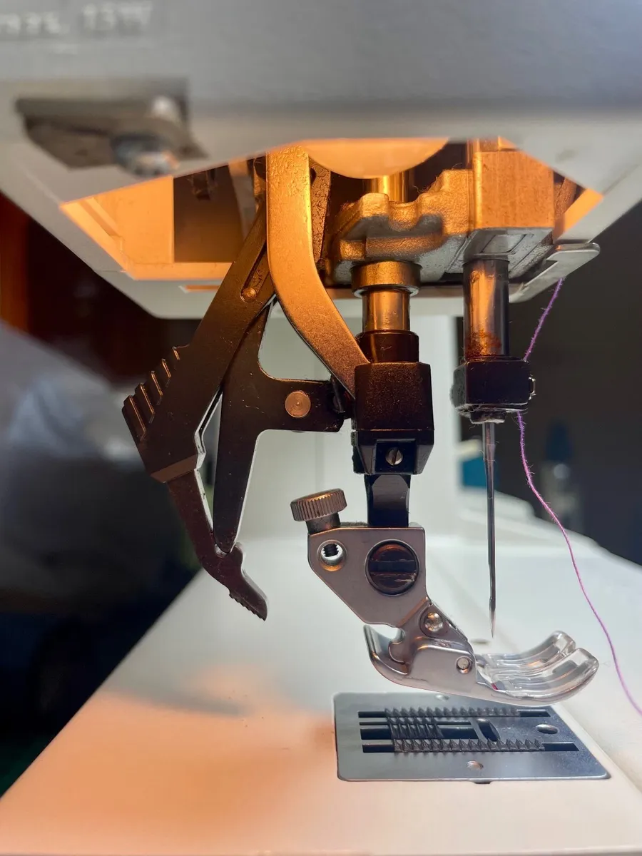 PFAFF Dulamatic 955-1 Sewing machine IDT- Serviced - Image 4