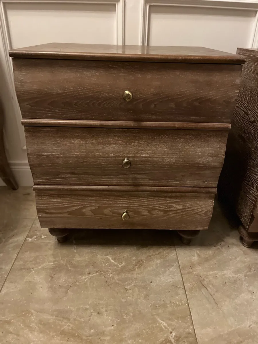 Pair Limed Oak Bedside Chests - Image 1