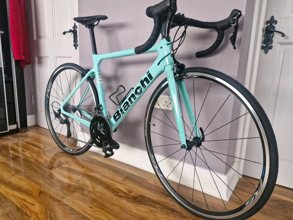 Bianchi sprint 105 - Image 2