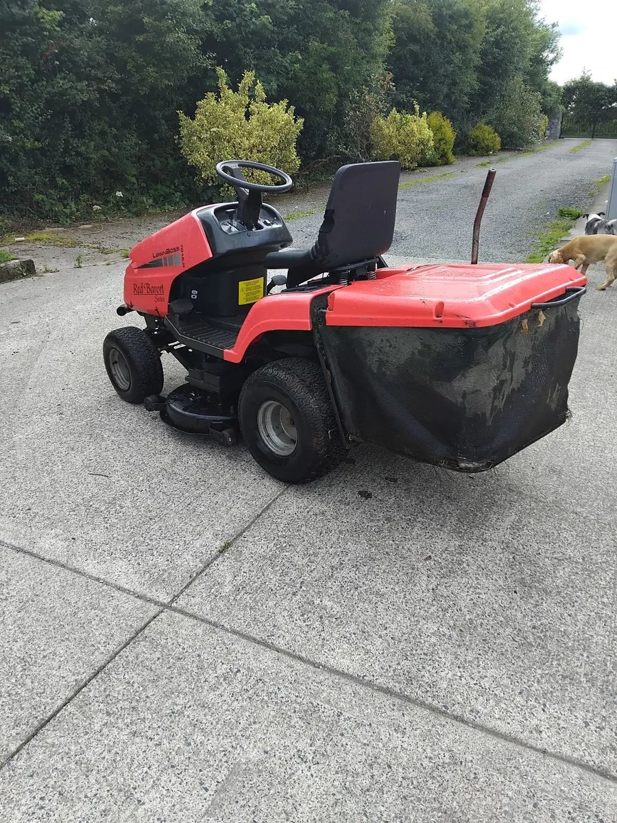 Lawnboss  15.5hp hydrostatic 48-inch deck - Image 1