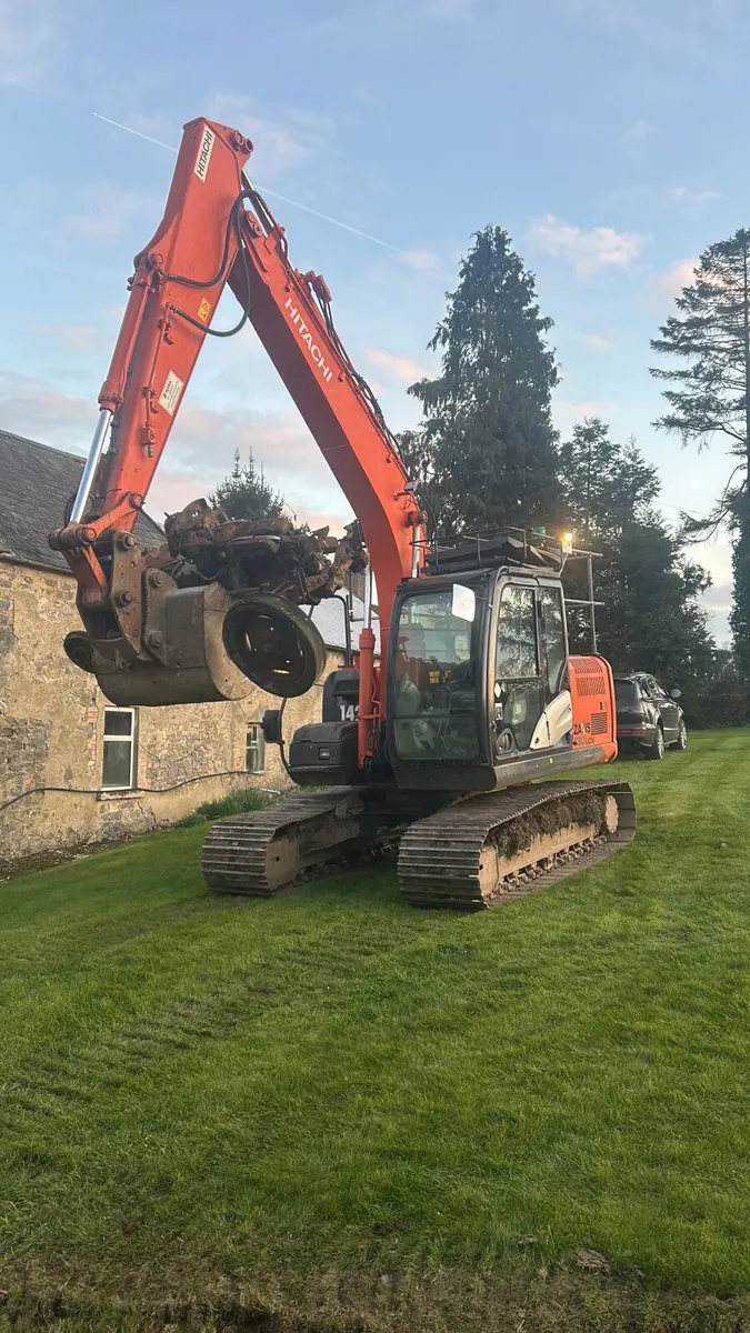 130-5 hitachi - Image 1