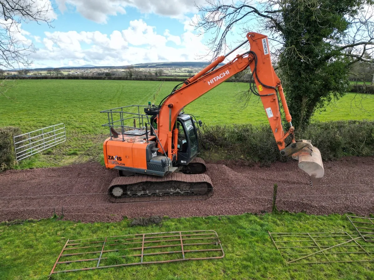 130-5 hitachi - Image 4