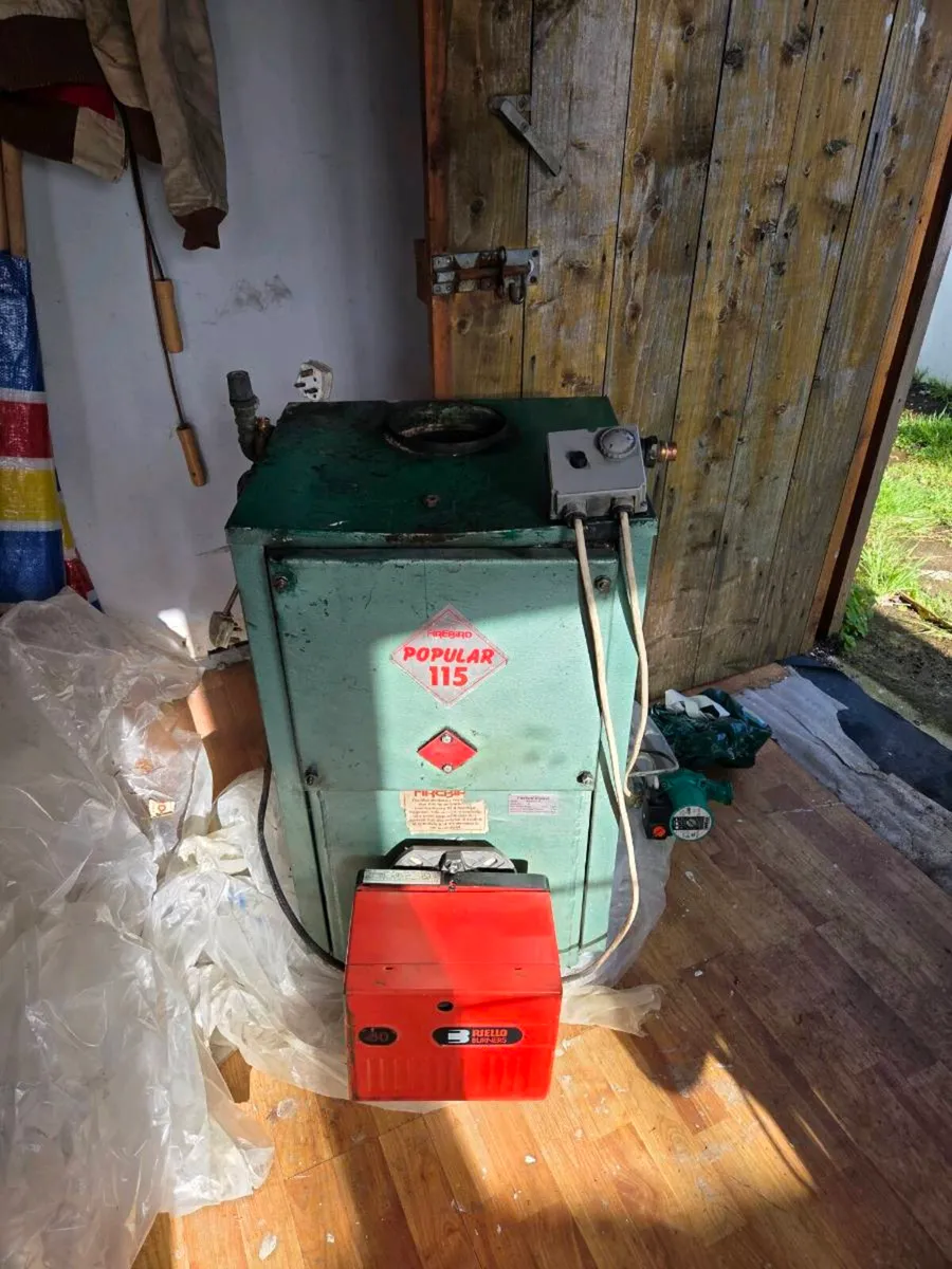 FIrebird Popular 115 Oil Boiler - Image 1